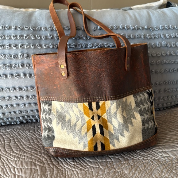 Handbags - HawksAndDoves Leather/Wool Tote